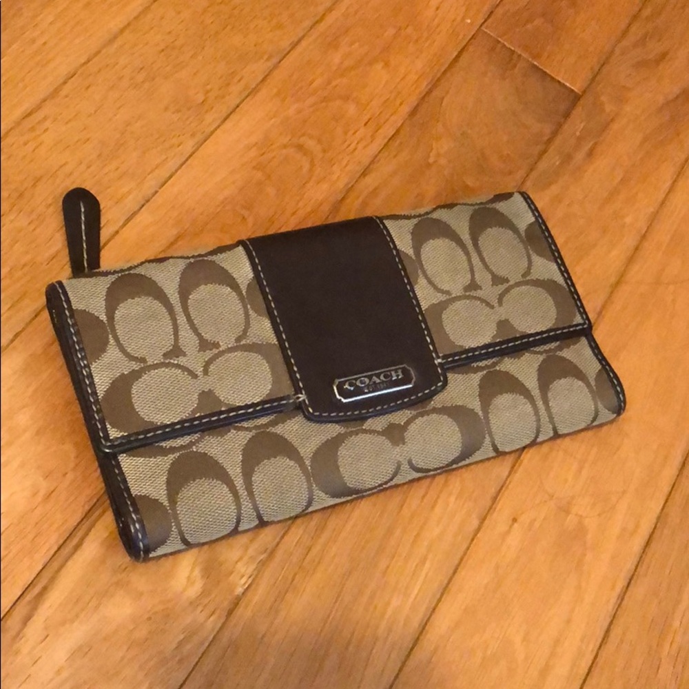 COACH wallet